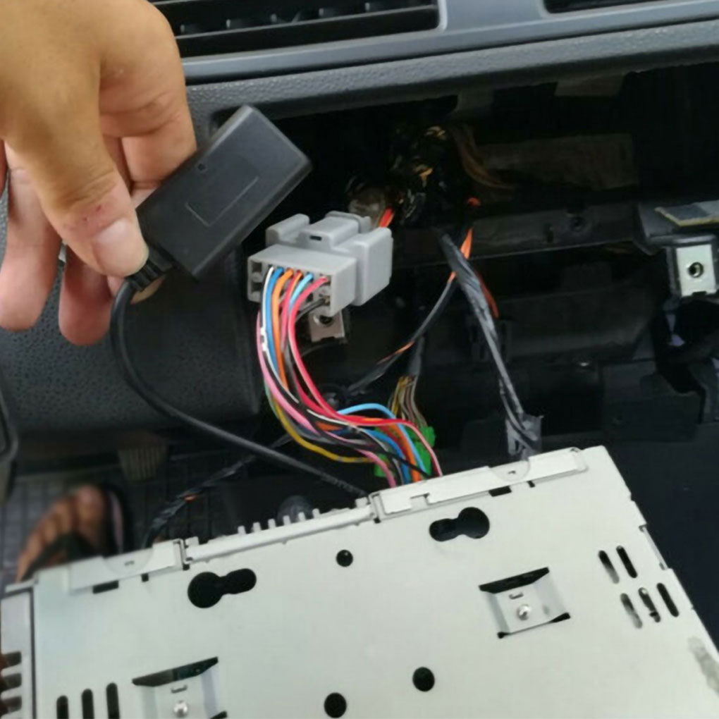 White AUX IN Bluetooth Adapter - đánh giá và giá Bluetooth Adapter Receiver